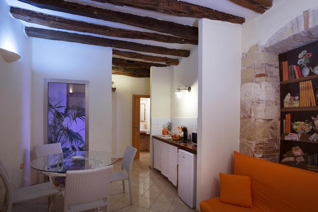 Casa Stampaxi Apartment กาญารี ภายนอก รูปภาพ